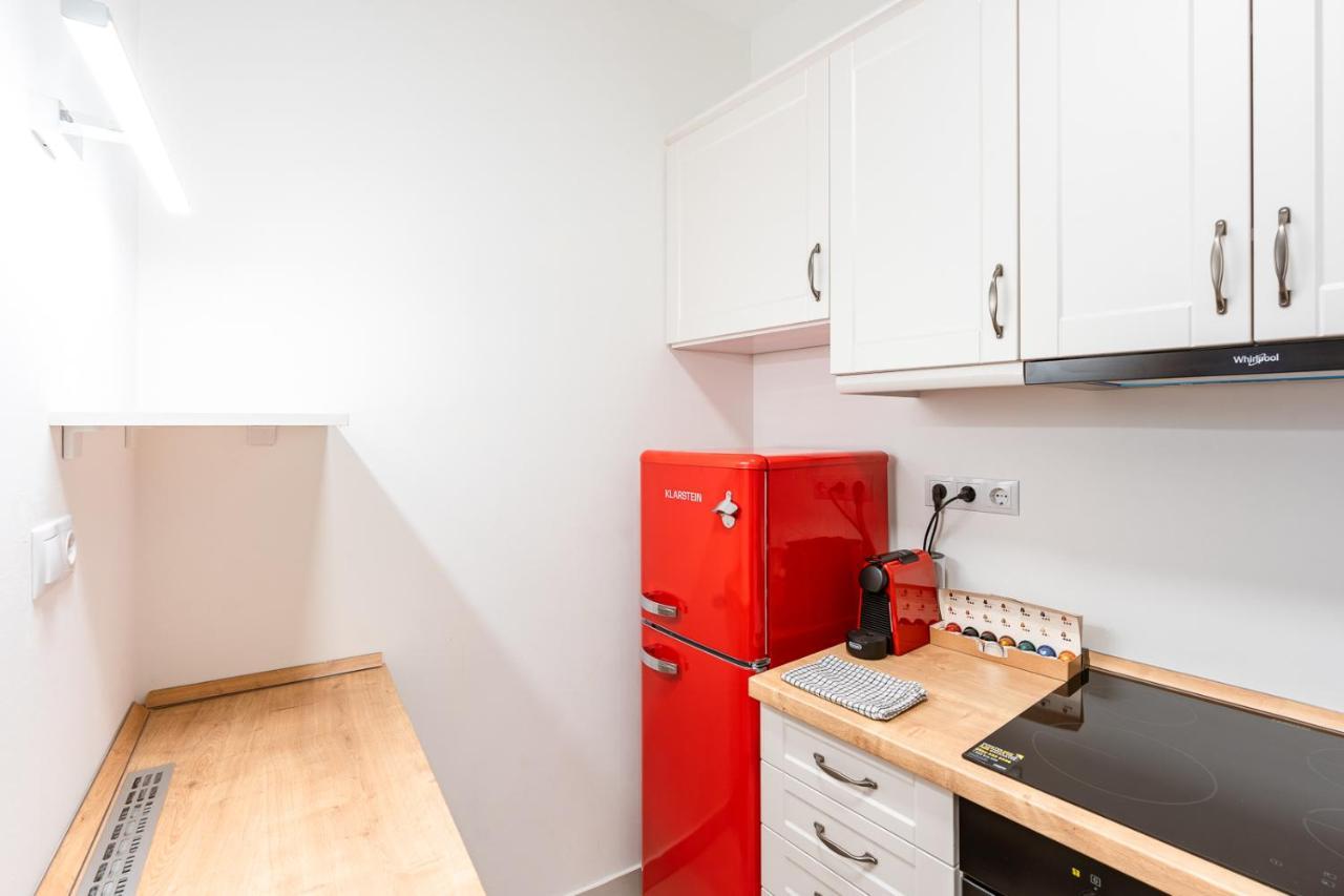 Modern & Newly Built Apartment With Private Garage Budapesta Exterior foto
