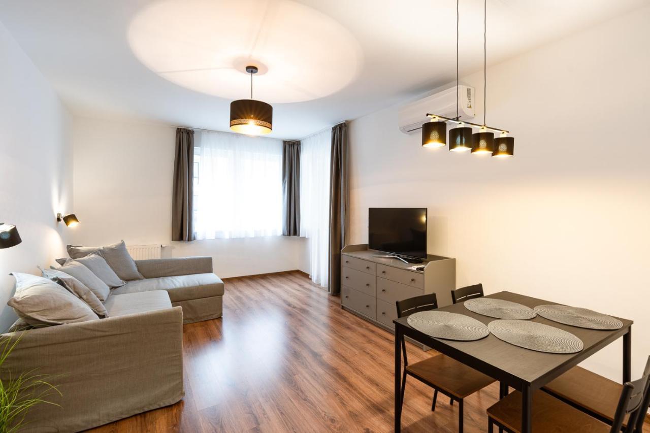 Modern & Newly Built Apartment With Private Garage Budapesta Exterior foto
