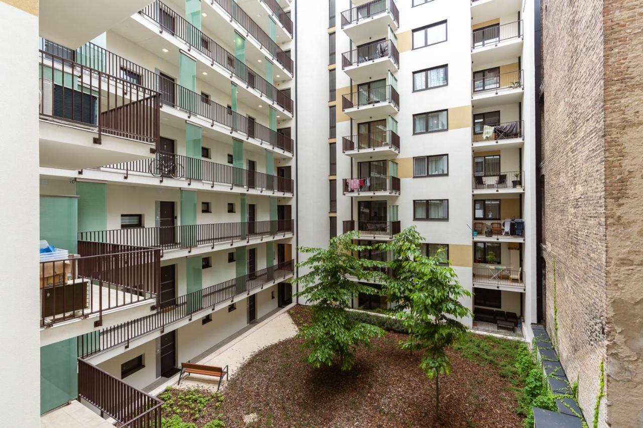 Modern & Newly Built Apartment With Private Garage Budapesta Exterior foto